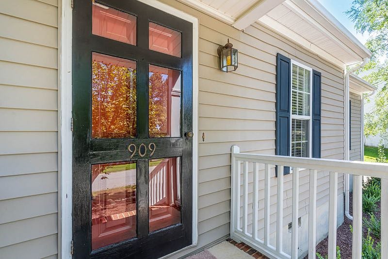 Furnished Finder property 488136_1 photo 21