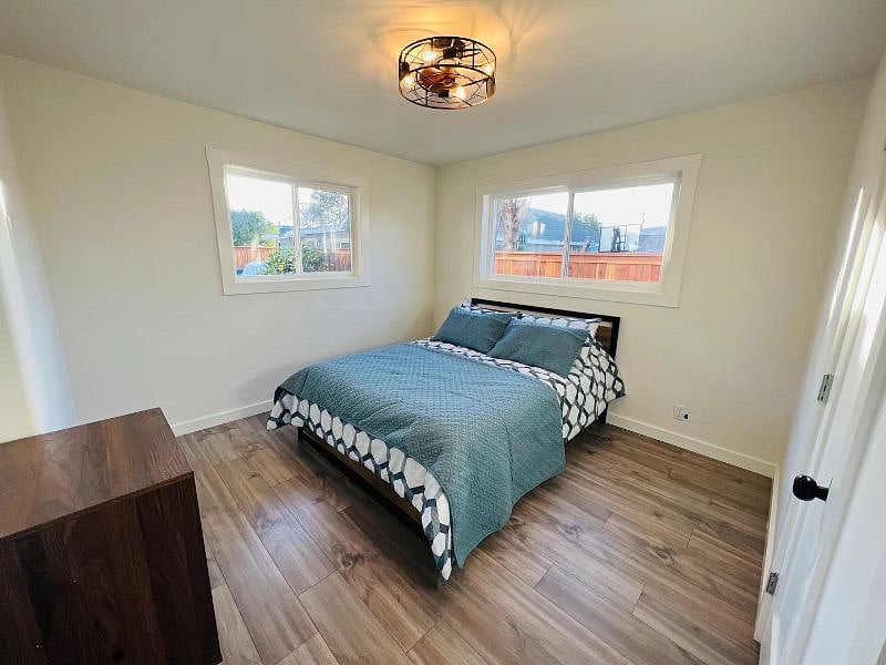 Furnished Finder property 488190_1 photo 2