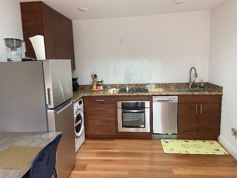 Furnished Finder property 488195_1 photo 5