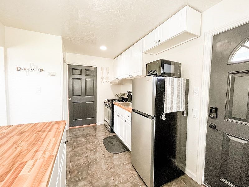 Furnished Finder property 488198_2 photo 11