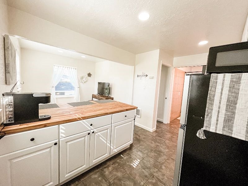 Furnished Finder property 488198_2 photo 13