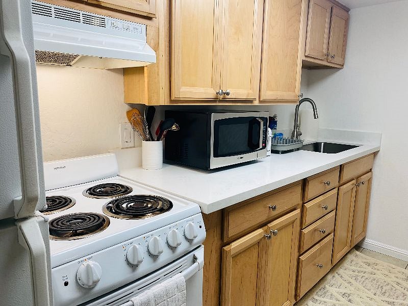 Furnished Finder property 488293_1 photo 4