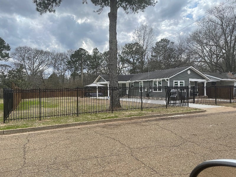 Furnished Finder property 488414_1 photo 1