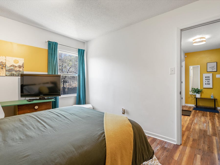 Furnished Finder property 488417_1 photo 8