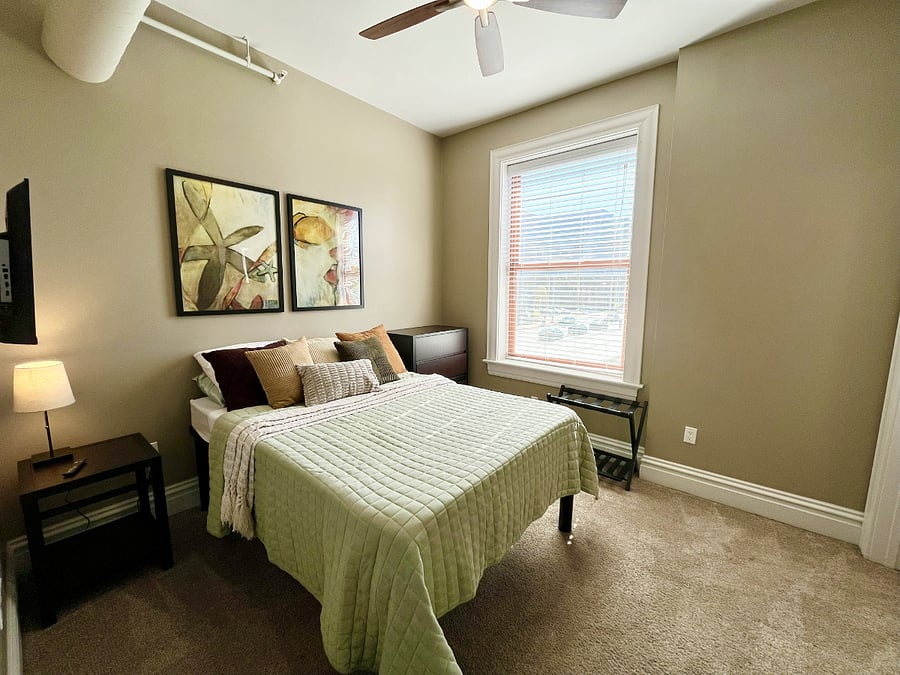 Furnished Finder property 488462_5 photo 9