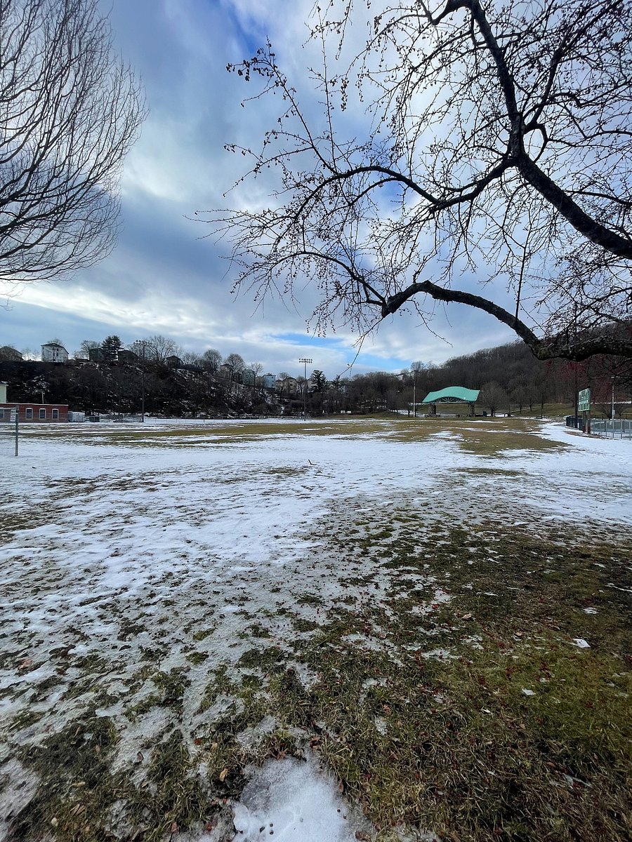 Check out Cristoforo Colombo Park-  3 min walk from property. Shrewsbury Street in Worcester, Massachusetts is home to a Cristoforo Colombo Park, also known as East Park. This beautiful park contains two playgrounds, a splash park, tennis courts, a baseball field, a softball field, a football field, basketball courts, and an outdoor amphitheater. https://www.youtube.com/watch?v=rq1AceHKX8s&ab_channel=WorcesterMAInfo