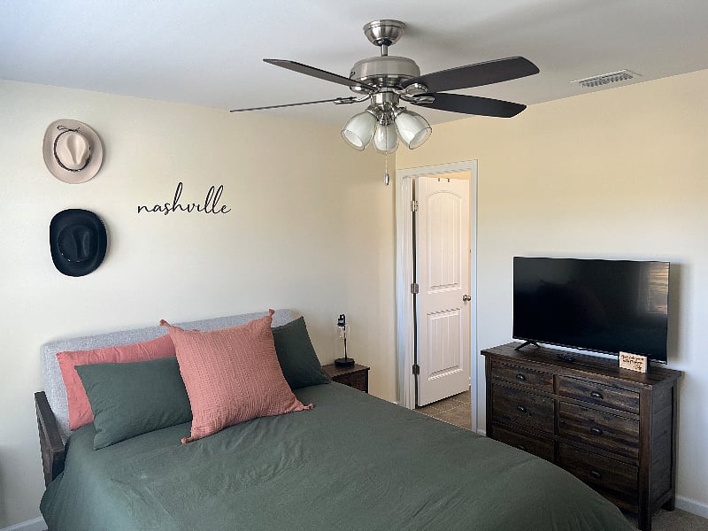 Furnished Finder property 488507_1 photo 15