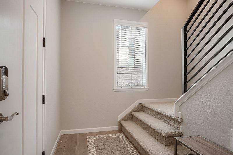Furnished Finder property 488525_1 photo 14
