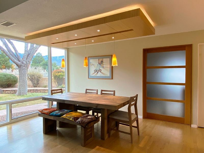 Dining  room