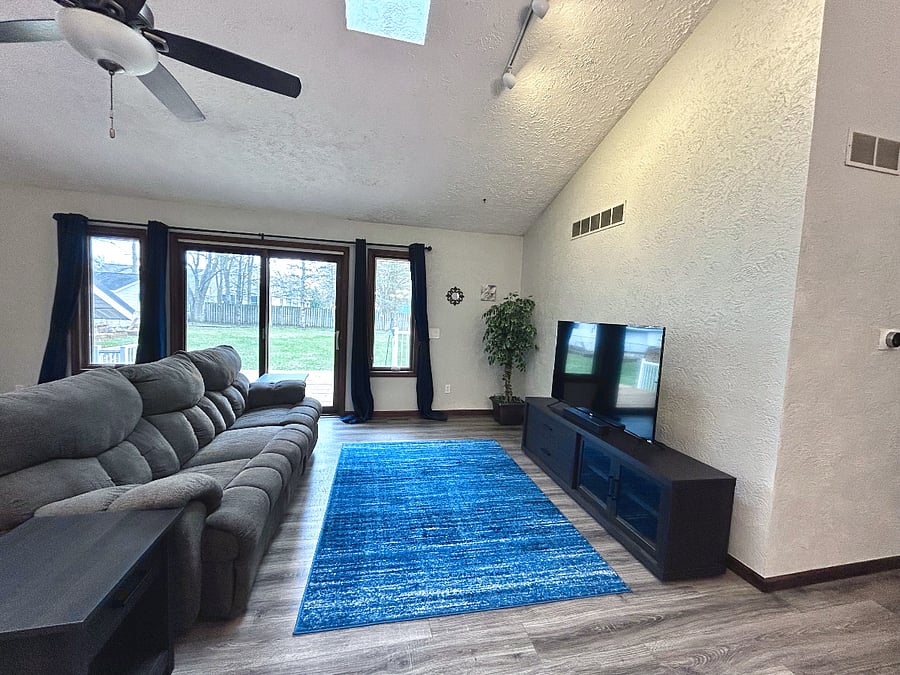 Furnished Finder property 488575_1 photo 8