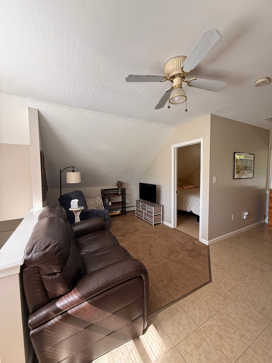 Furnished Finder property 488657_1 photo 3