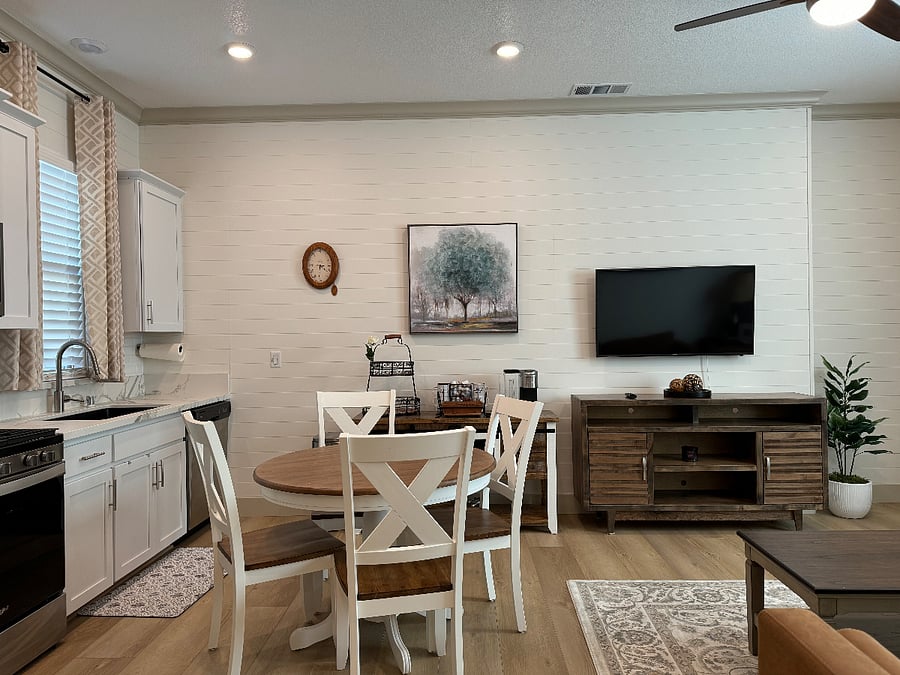 Furnished Finder property 488670_1 photo 3