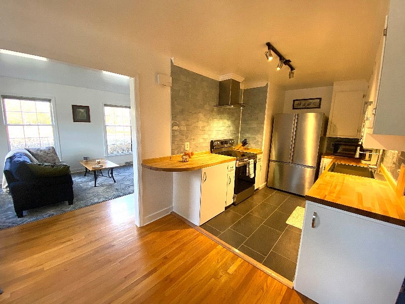 Furnished Finder property 488705_1 photo 3