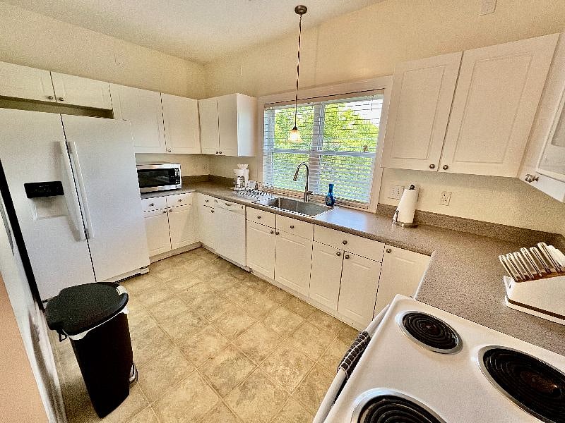 Furnished Finder property 488713_1 photo 7