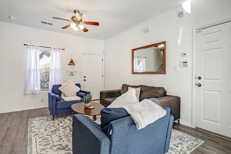 Furnished Finder property 488839_1 photo 12