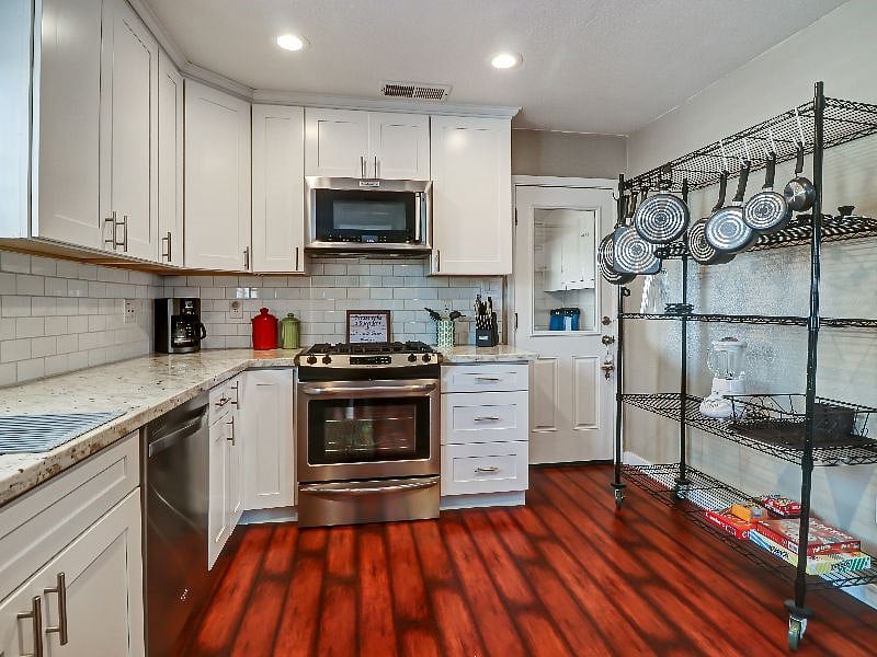 Furnished Finder property 488901_1 photo 4