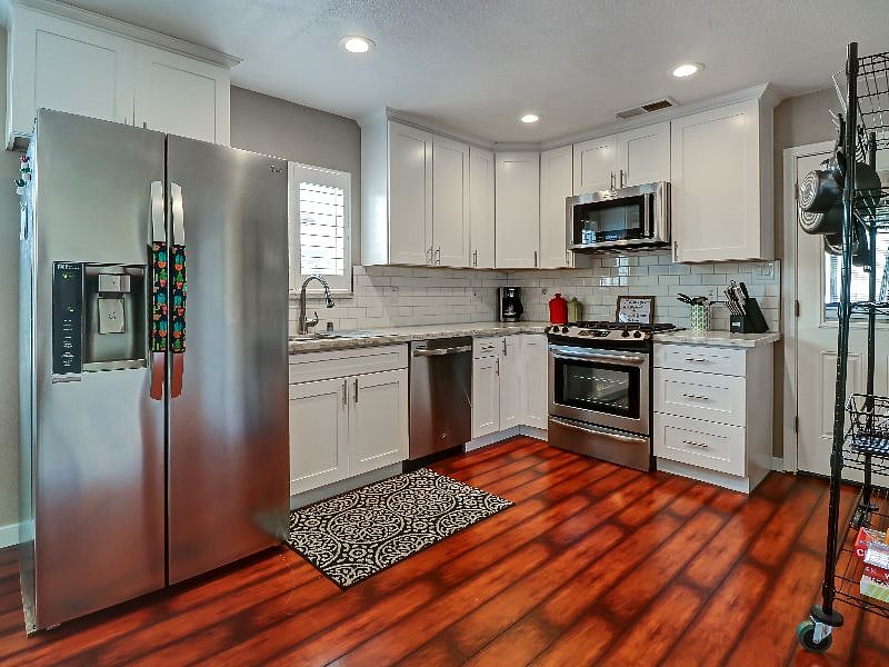Furnished Finder property 488901_1 photo 21