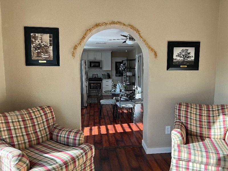 Furnished Finder property 488901_1 photo 36