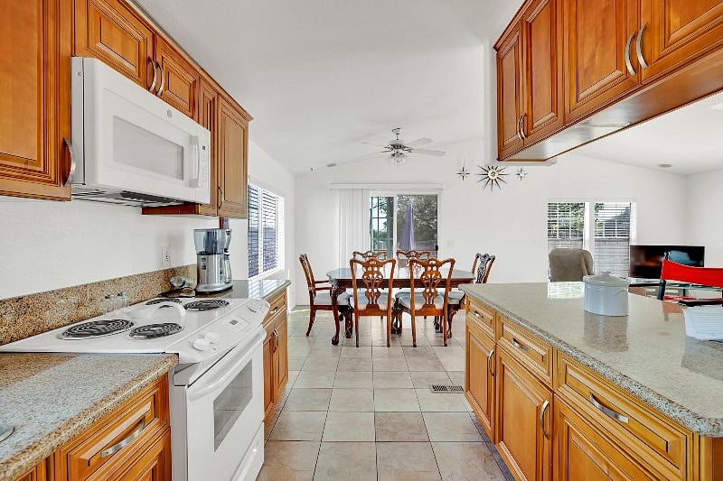 Furnished Finder property 488951_1 photo 9