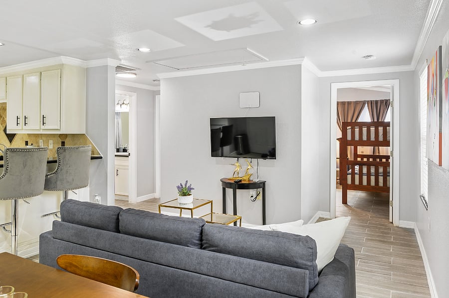 Furnished Finder property 488952_3 photo 12