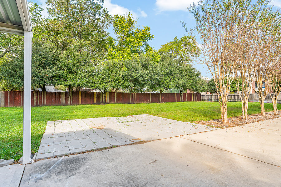 Furnished Finder property 488952_3 photo 27