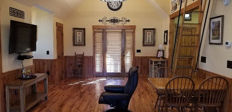 Furnished Finder property 488968_1 photo 8