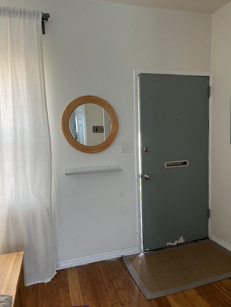 Furnished Finder property 489000_1 photo 3