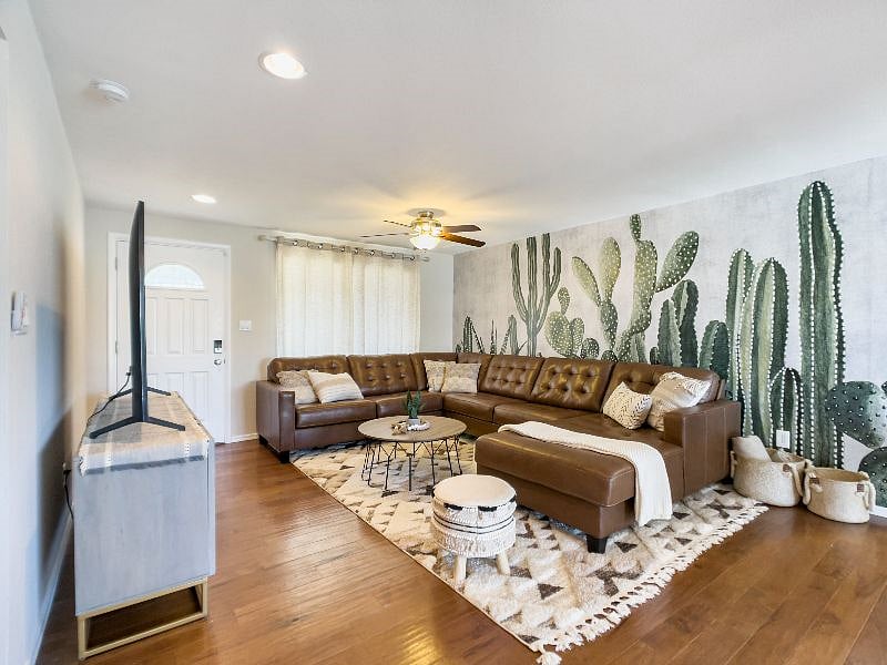 Furnished Finder property 489066_1 photo 3