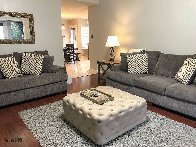 Furnished Finder property 489067_1 photo 3