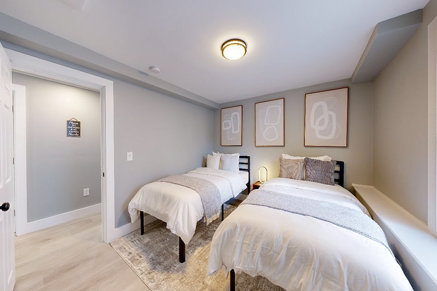 Furnished Finder property 489073_3 photo 8