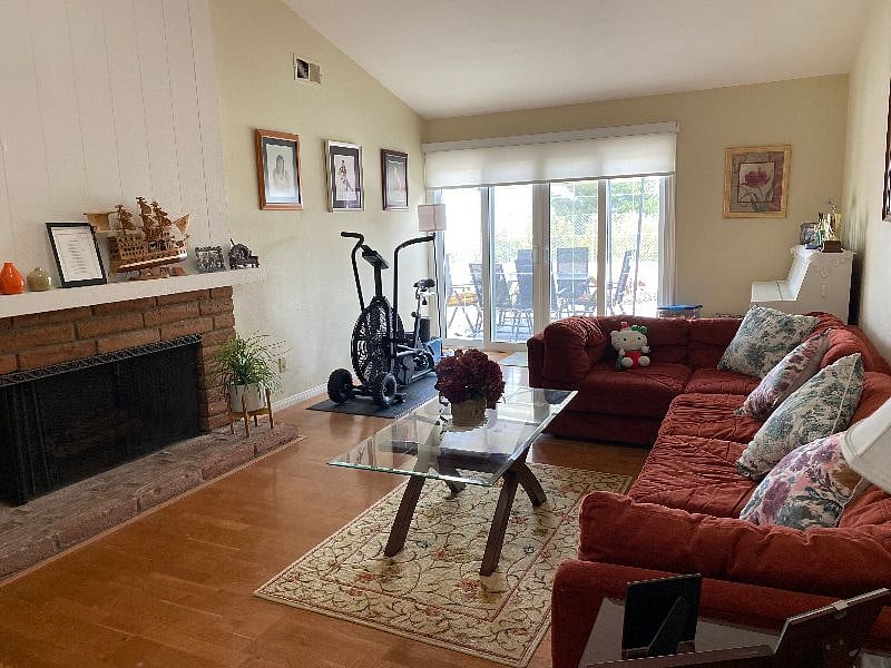 Furnished Finder property 489094_1 photo 8