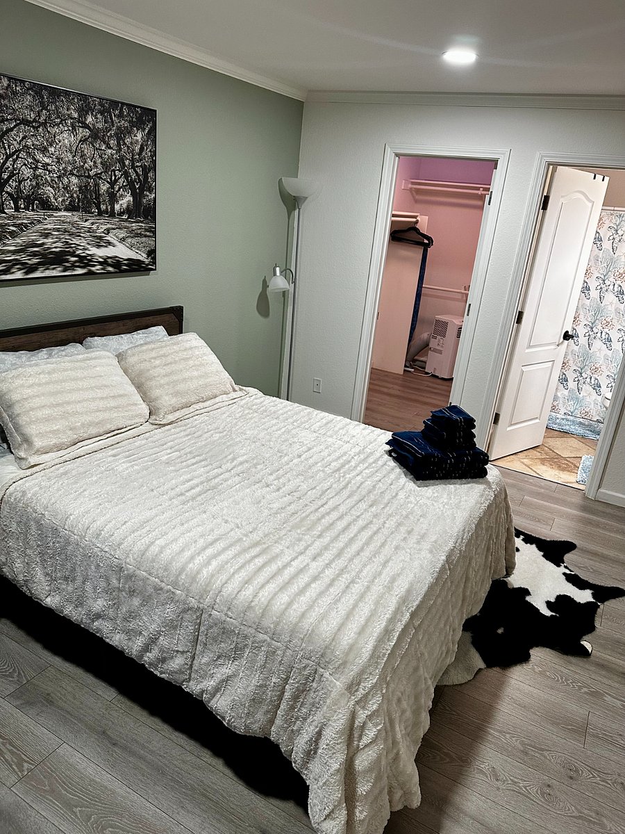 Furnished Finder property 489096_1 photo 16