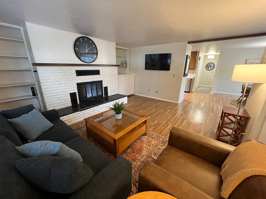Furnished Finder property 489106_1 photo 4