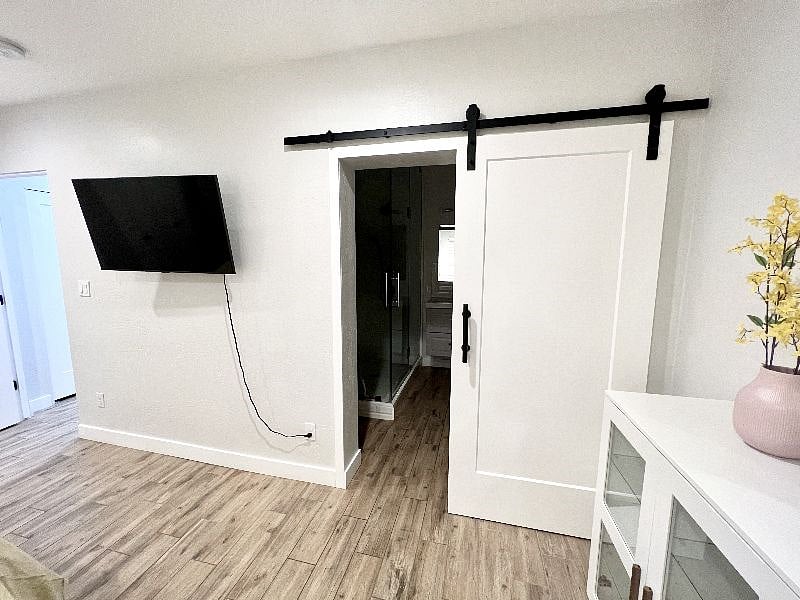 Furnished Finder property 489121_1 photo 16