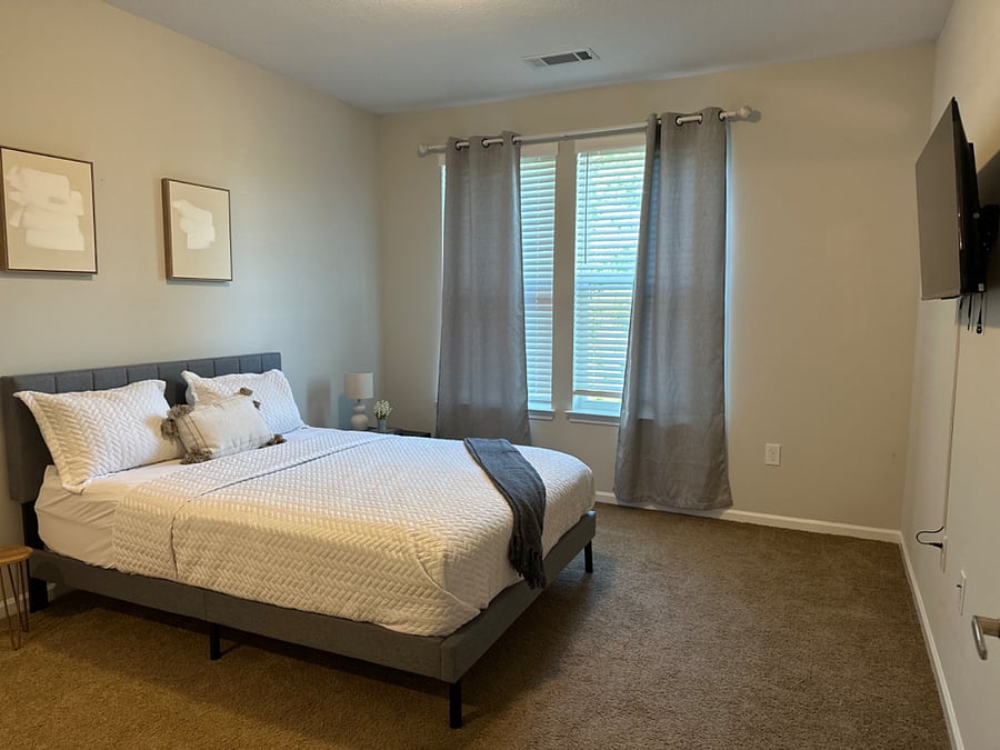Furnished Finder property 489144_4 photo 27