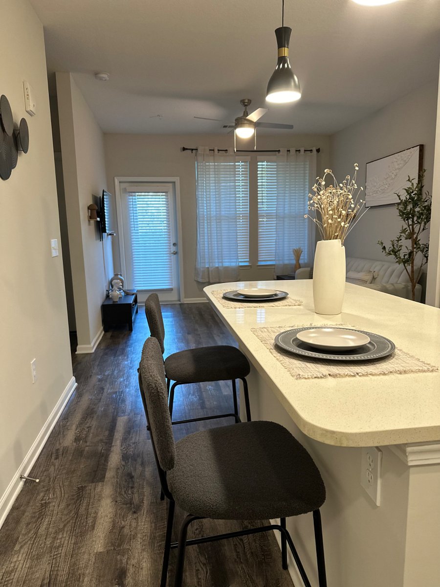 Furnished Finder property 489144_4 photo 32