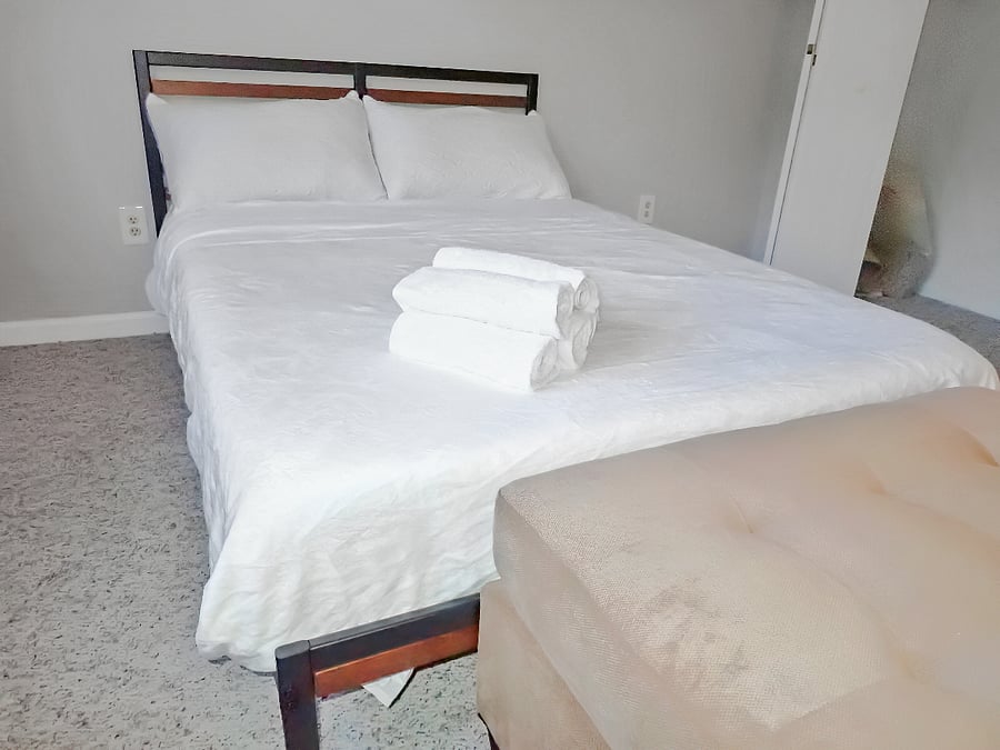 Furnished Finder property 489161_3 photo 25