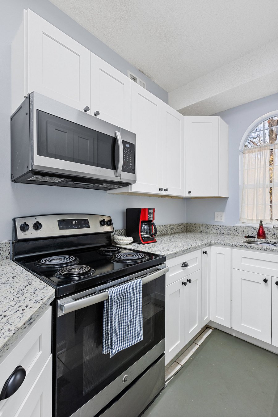Furnished Finder property 489161_4 photo 19