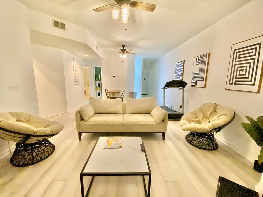Furnished Finder property 489161_4 photo 8