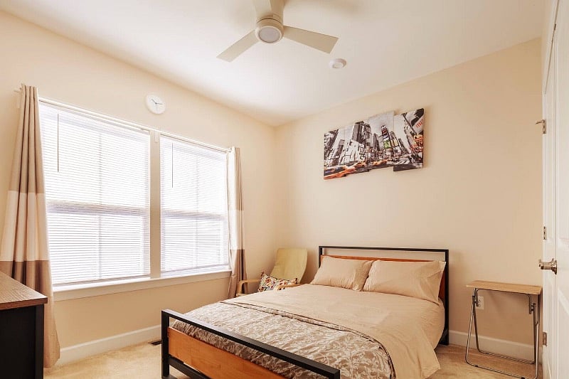 ROOM 2