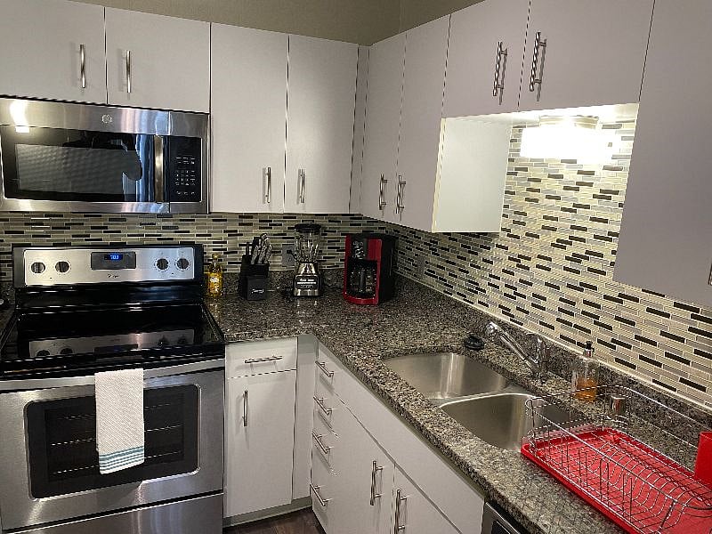 Furnished Finder property 489310_1 photo 5
