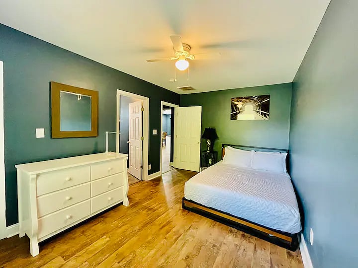 Furnished Finder property 489318_2 photo 3