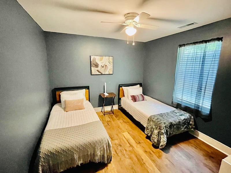 Furnished Finder property 489318_2 photo 7