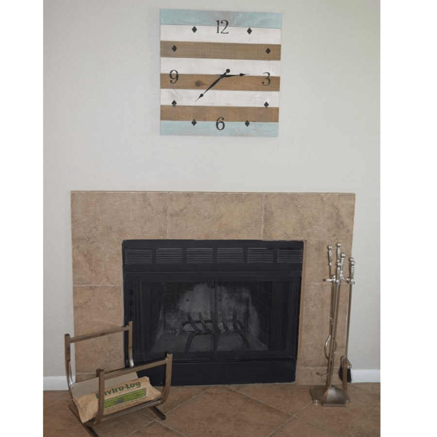 Fireplace / Living area