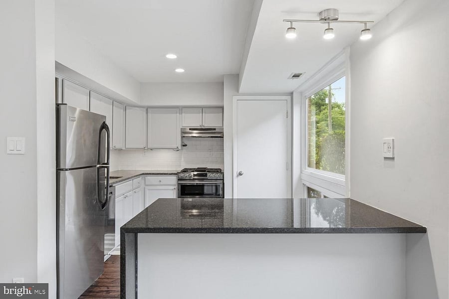 Furnished Finder property 489362_1 photo 12