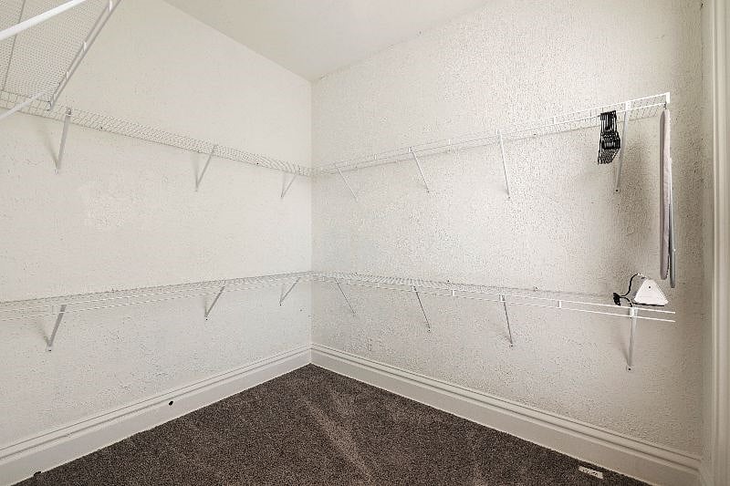 Furnished Finder property 489517_1 photo 15