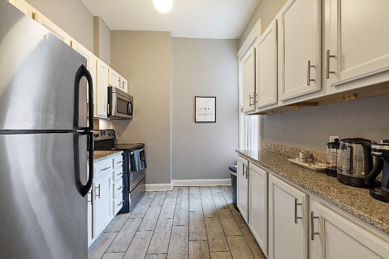 Furnished Finder property 489517_1 photo 25