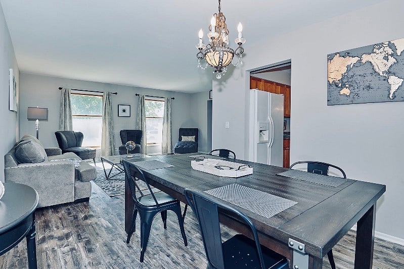 Furnished Finder property 489521_1 photo 2