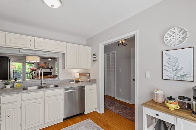 Furnished Finder property 489532_1 photo 12