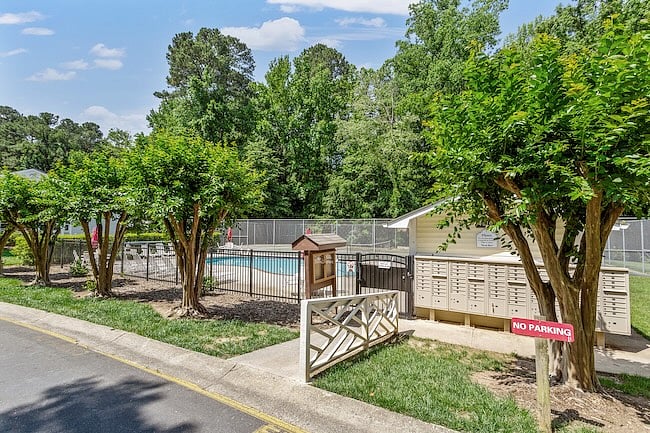 Furnished Finder property 489532_1 photo 43